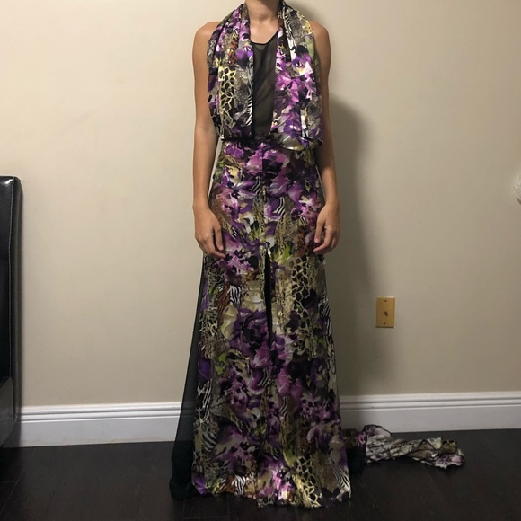 Black Dress /Gown with sheer back and train. PROM - Picture 3 of 8